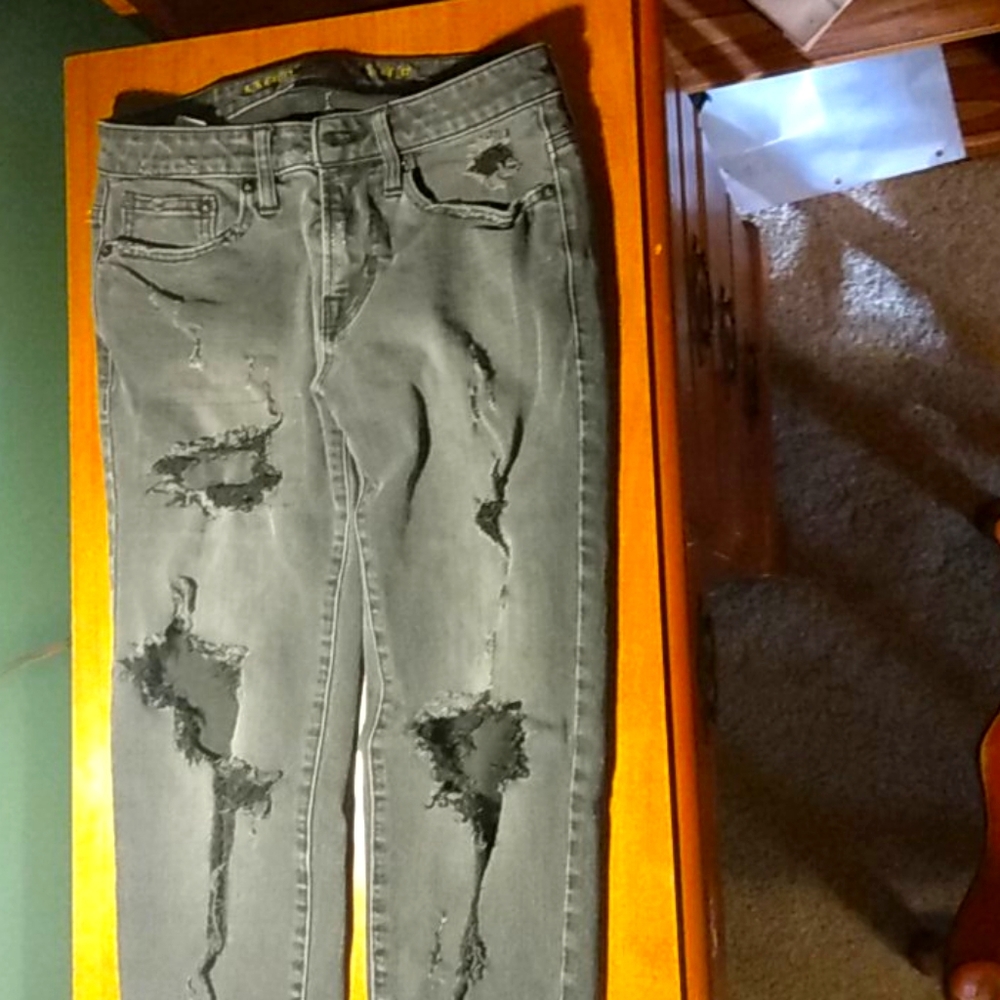 American eagle skinny distressed black jeans
